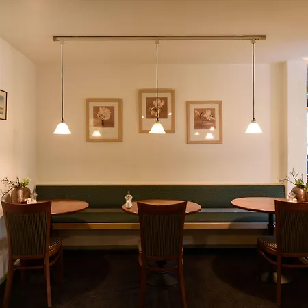 Owl 3* Amsterdam