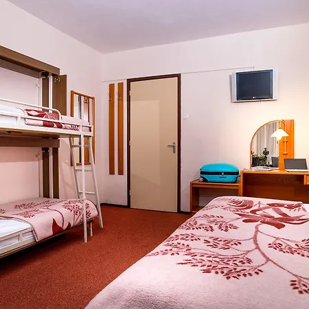 Owl Ξενοδοχείο