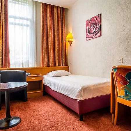 Hotel Owl