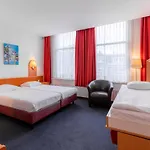 酒店 猫头鹰酒店