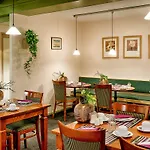 猫头鹰酒店 酒店 3*