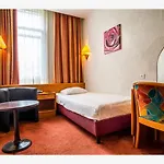 酒店 猫头鹰酒店